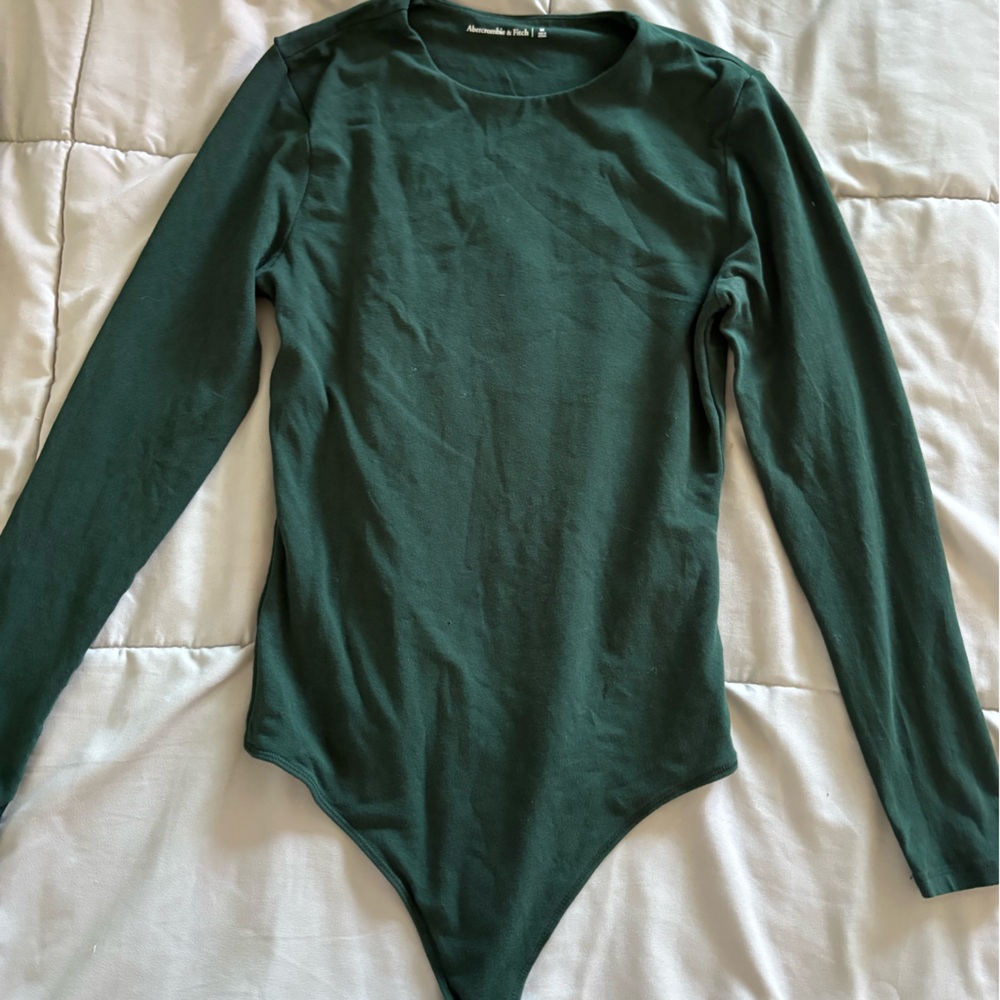 Abercrombie & Fitch Forest Green Long Sleeve Tee